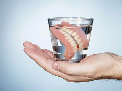 Acrylic Dentures