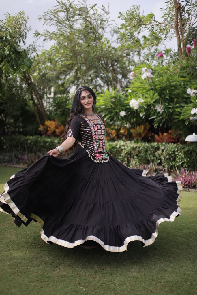06491A2 Navratri Collection
