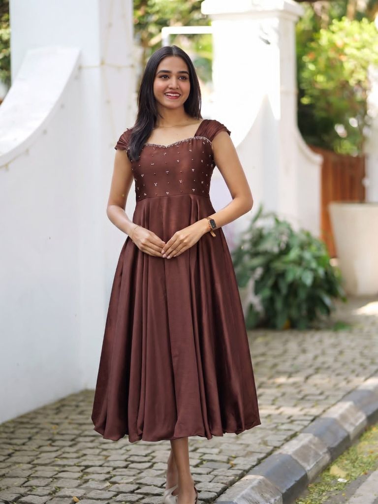 06499A1 Festival Special Maggam Work Rangoli Silk Gown