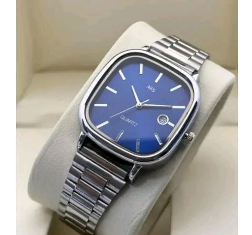 Square dial Analog watch For men