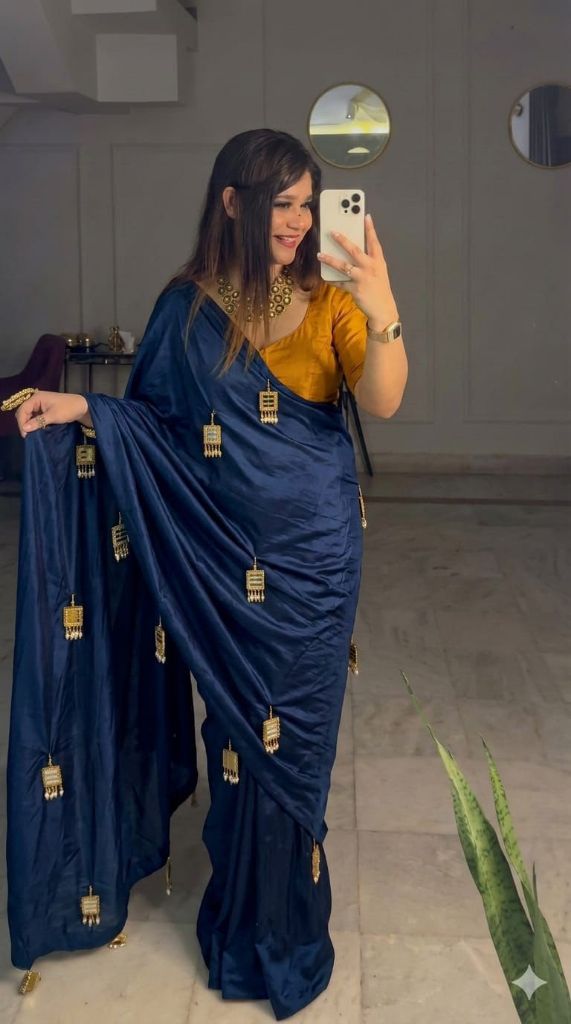 06561A5 NEW INSTRGRAM VIRAL TRENDING SAREE