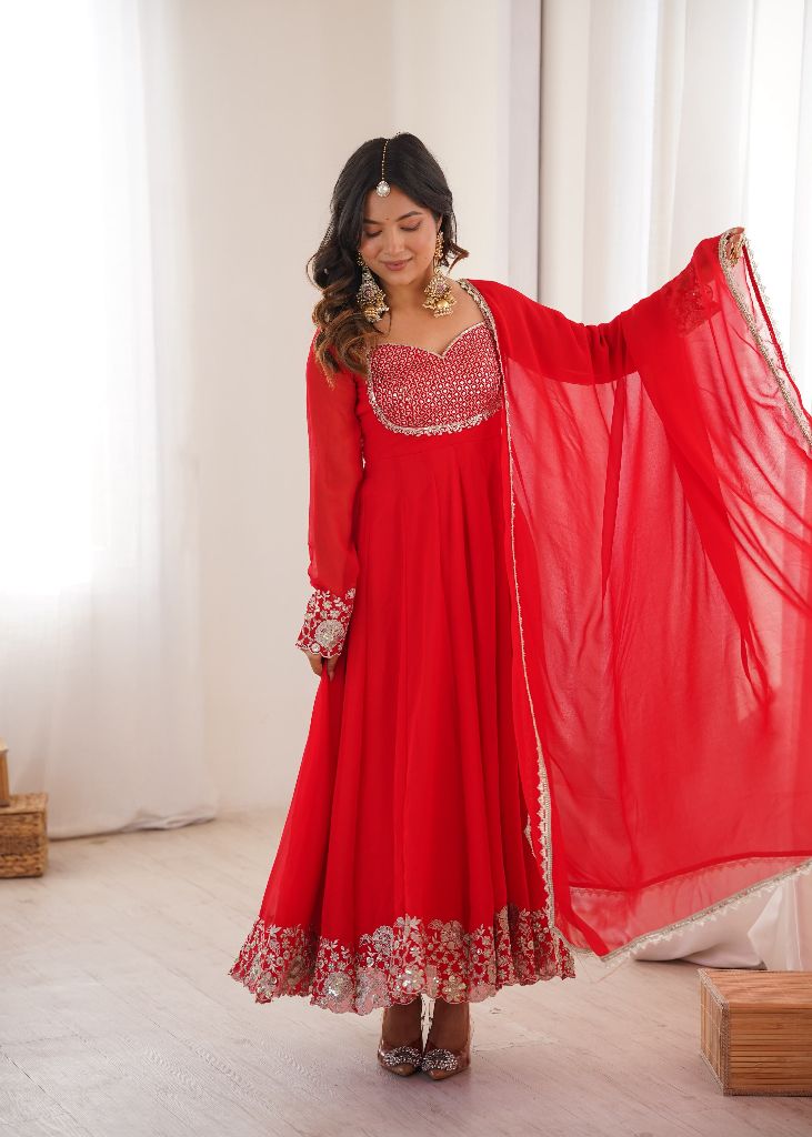 06596 Anarkali