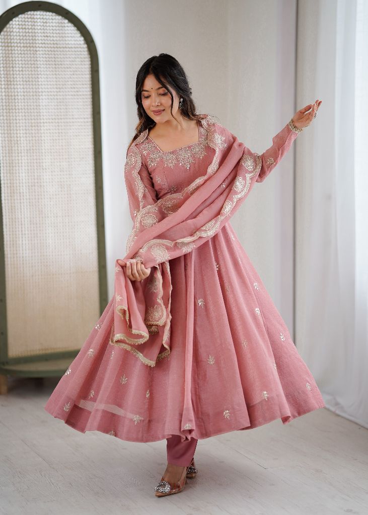 Women’s Ethnic Wear