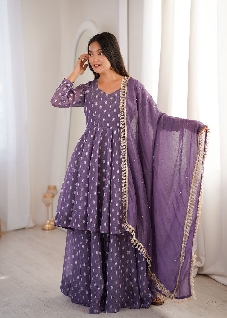 Women’s Ethnic Wear