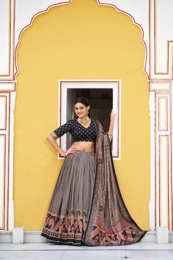 06757A3 Lehenga Choli